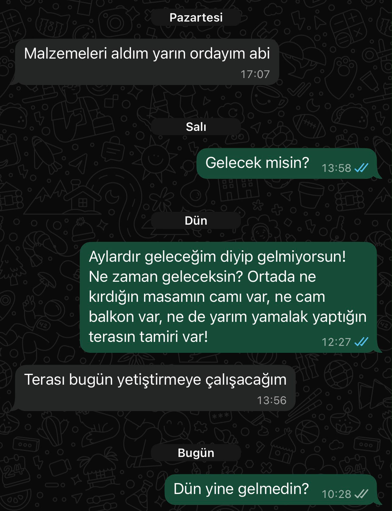 Müşteri ile yapılan ve işin gecikmesini gösteren mesajlaşma ekran görüntüsü